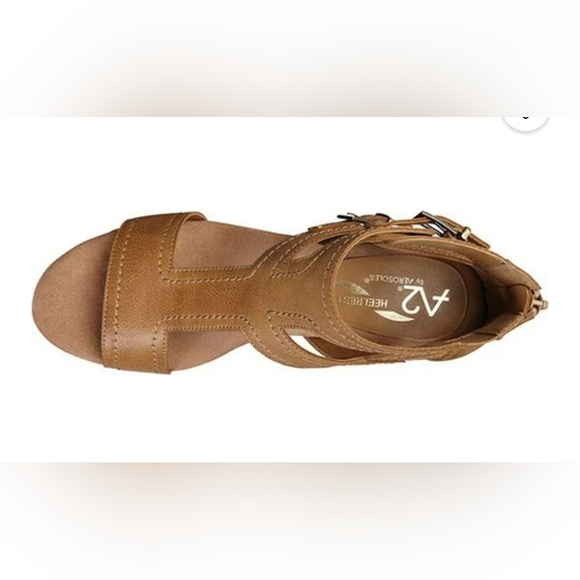 A2 Maypole Sandals by Aerosoles in Tan, size 11 - Picture 3 of 5